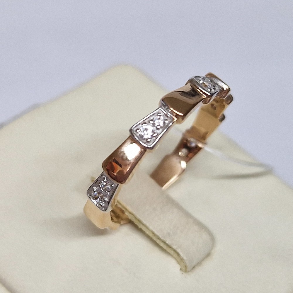 019372 КОЛЬЦО С КАМНЯМИ (Au 585)