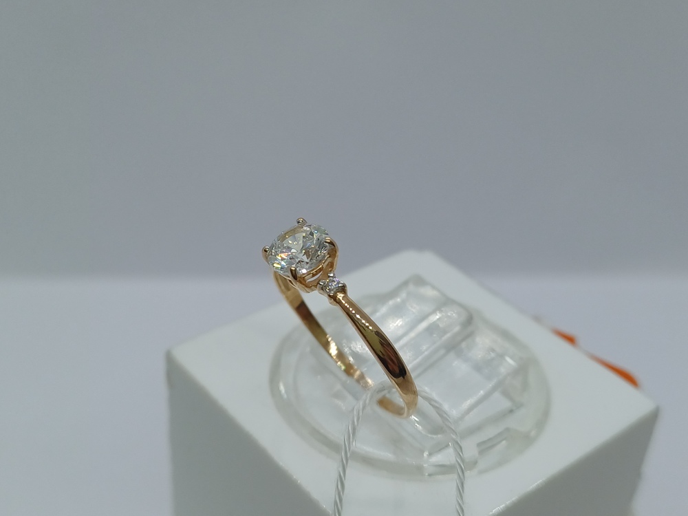 КОЛЬЦО С КАМНЯМИ (Au 585)