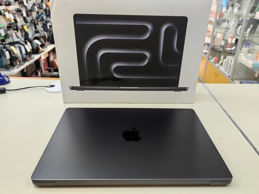 Ноутбук Apple Macbook Pro 14 M4 16/1 tb  (A3112)