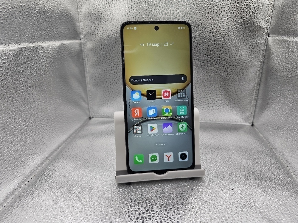 Смартфон Realme C75 8/128