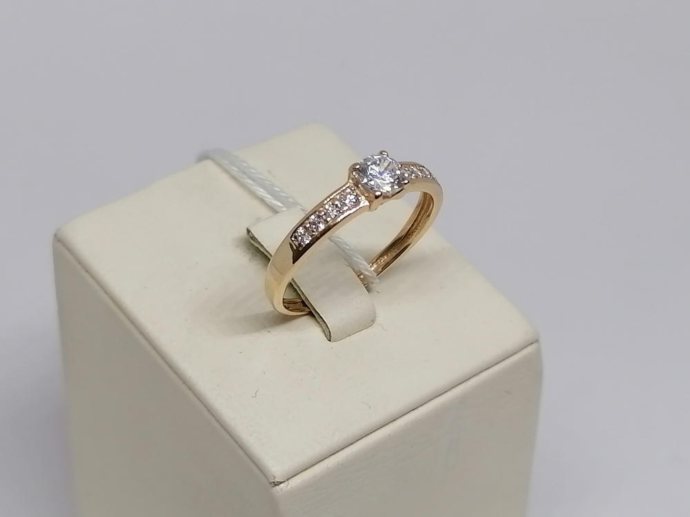 КОЛКМИ585 КОЛЬЦО С КАМНЯМИ (Au 585)