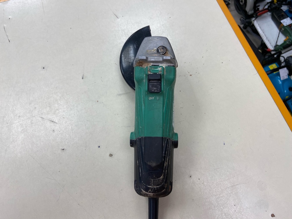 Угловая шлифмашина Hitachi G13SS