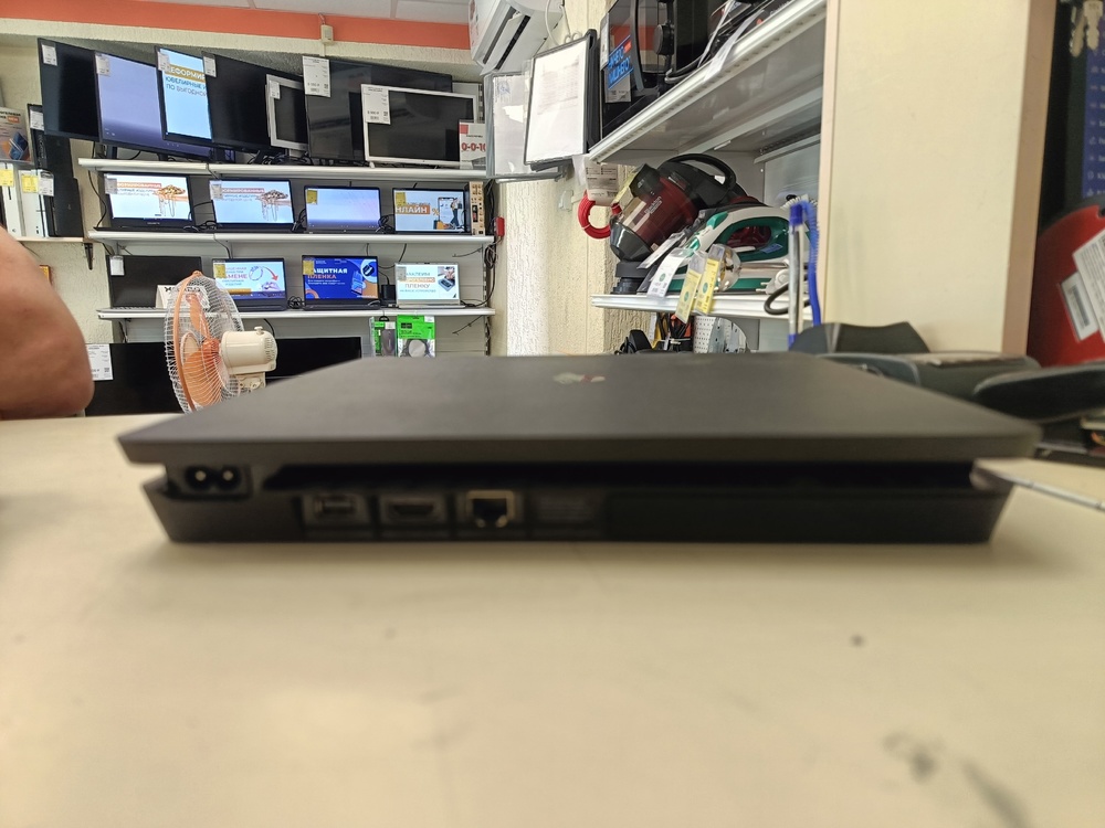 Игровая приставка PlayStation 4 Slim 1Tb