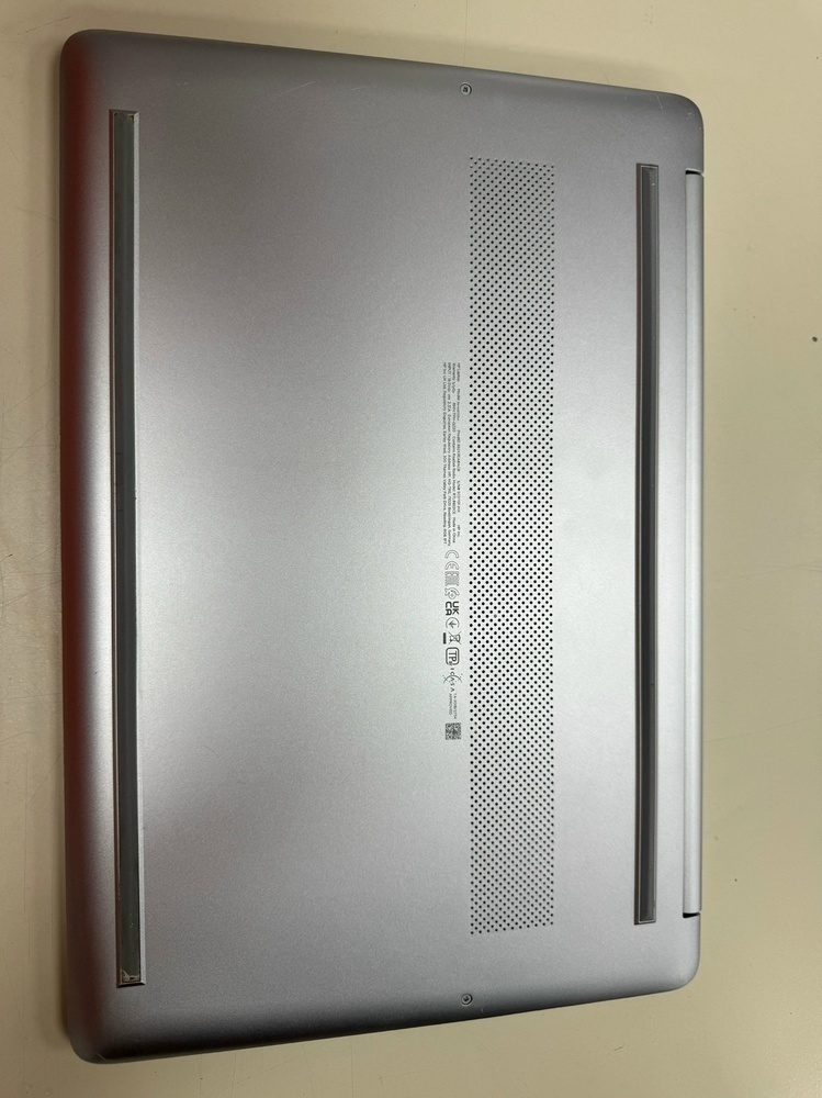 Ноутбук HP; Ryzen 3-5300U, AMD Graphics, 8 Гб, 256 Гб, Нет