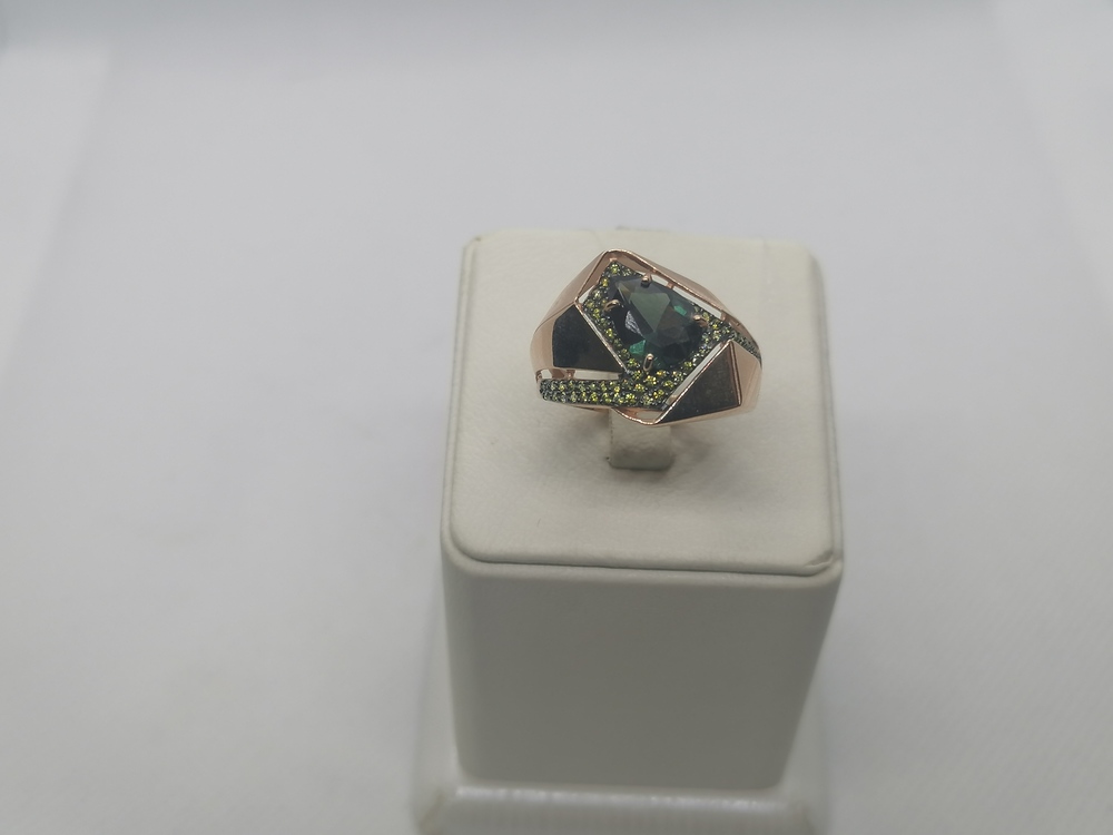 КОЛЬЦО ТУРМАЛИН с камнями (Au 585)