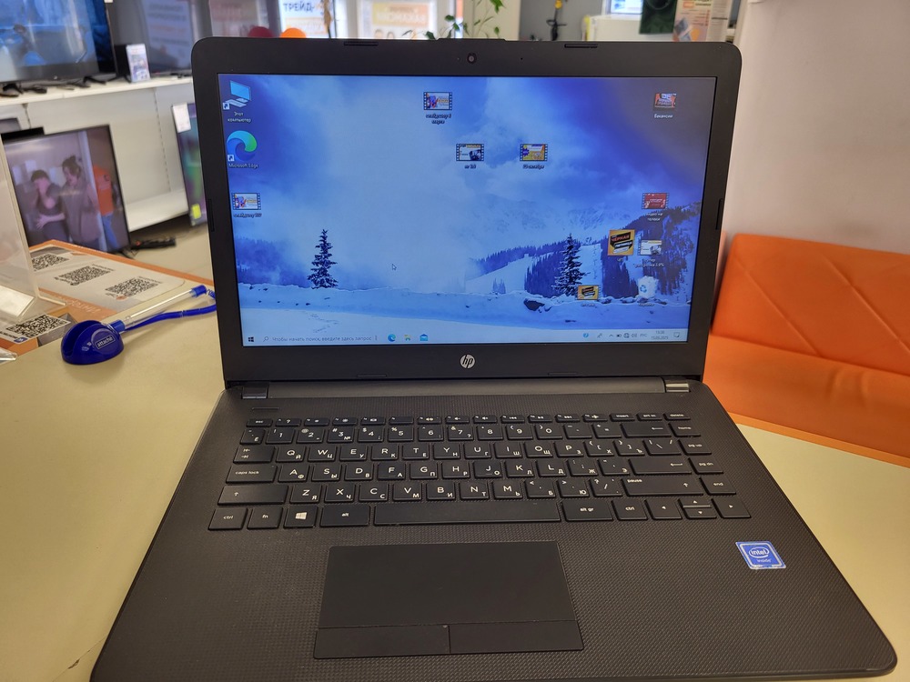Ноутбук HP hp 15-ra065ur; Celeron N3060, HD Graphics, 4 Гб, Нет, 500 Гб