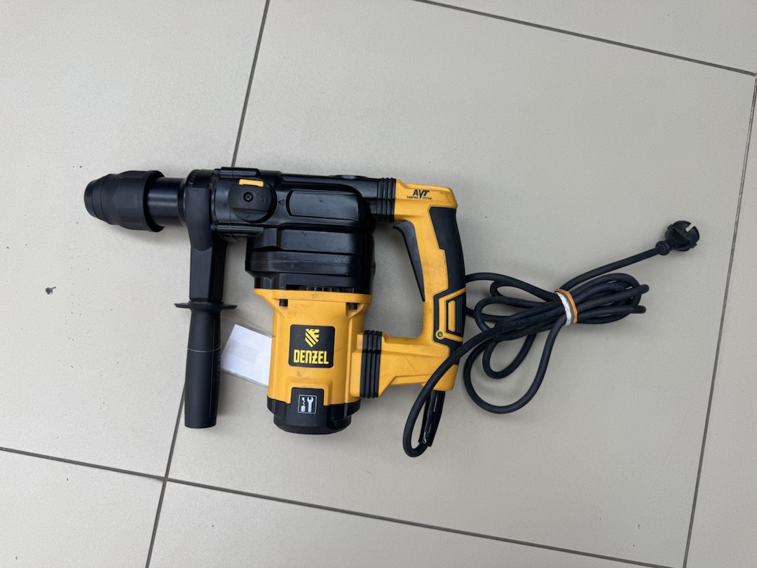 Перфоратор Denzel RH-1050-38