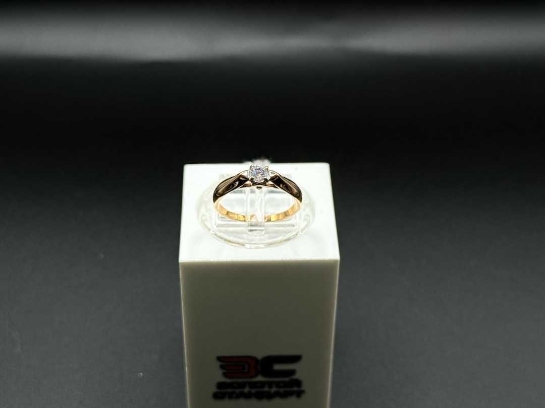 КОЛКМ585 КОЛЬЦО С КАМНЕМ (Au 585)