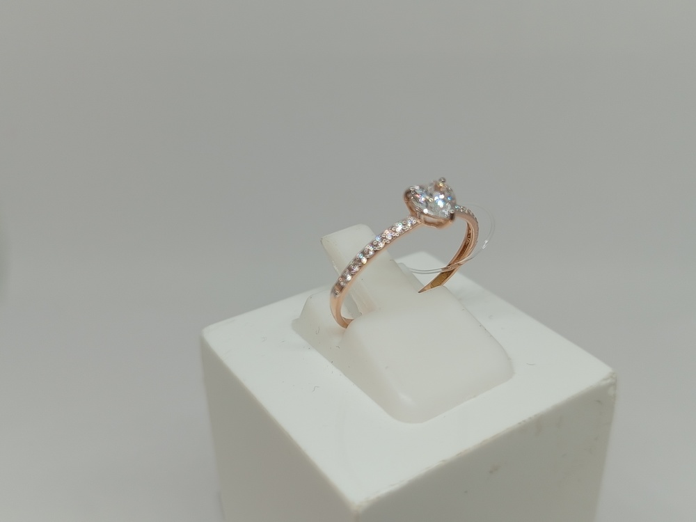 КОЛЬЦО С КАМНЯМИ (Au 585)