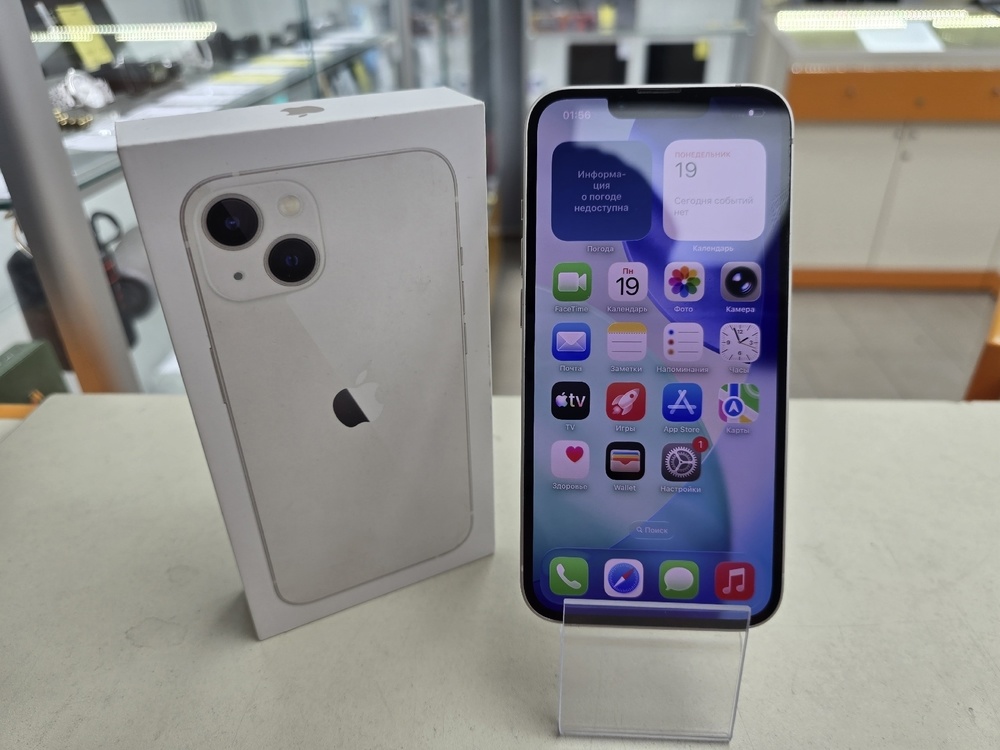 Смартфон Apple iPhone 13 256Gb