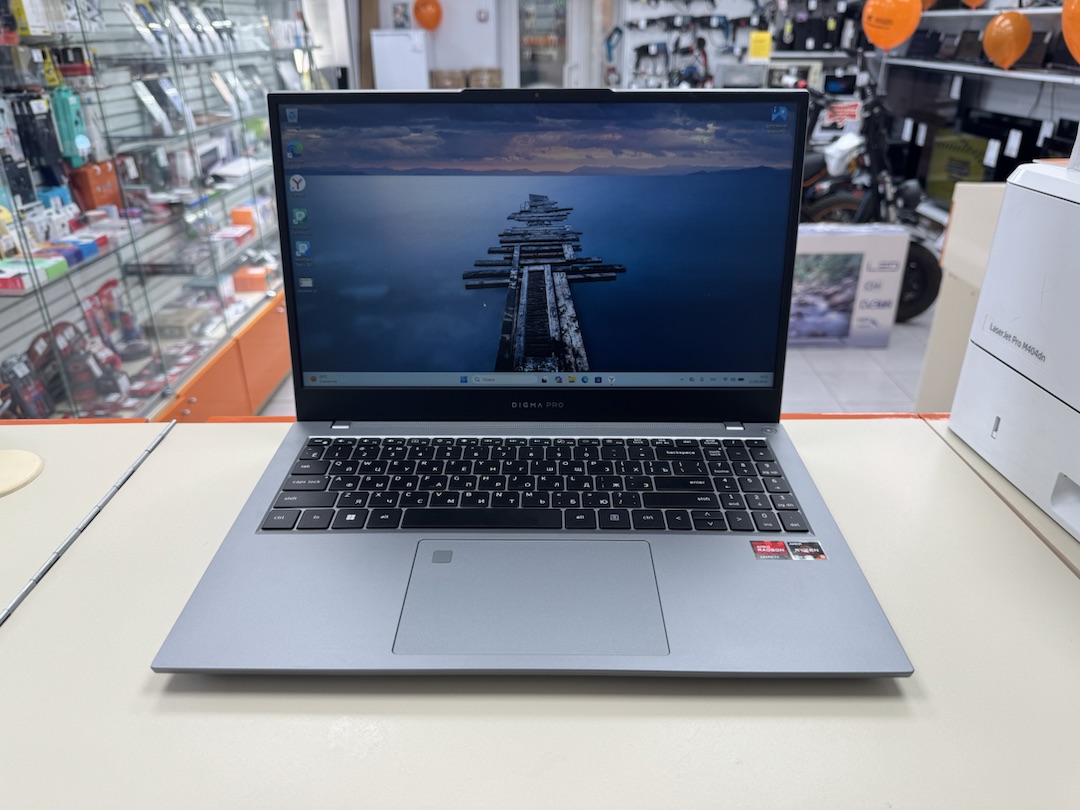 Ноутбук DIGMA Pro Fotis M; Ryzen 5 7430U, AMD Radeon (TM) Graphics, 8 Гб, 256 Гб, Нет
