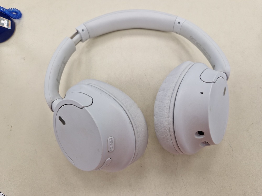 Наушники беспроводные SONY WH-CH710N