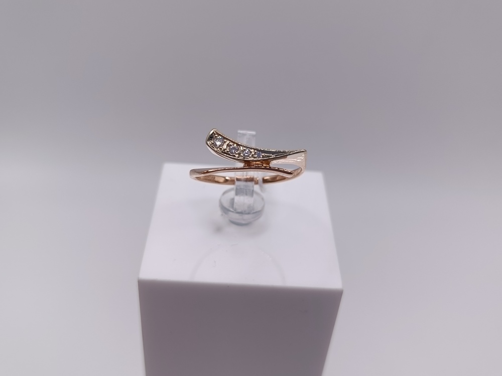 КОЛКМИ585 КОЛЬЦО С КАМНЯМИ (Au 585)