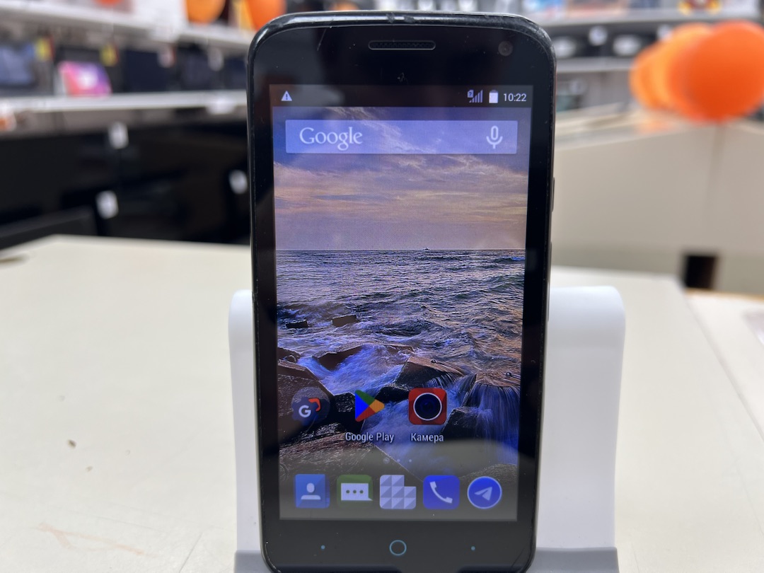 Смартфон ZTE Blade Q lux 3G