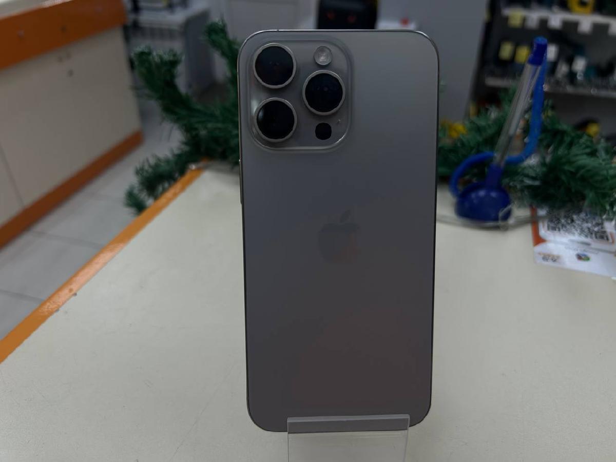 Смартфон Apple iPhone 15 Pro Max 256Gb