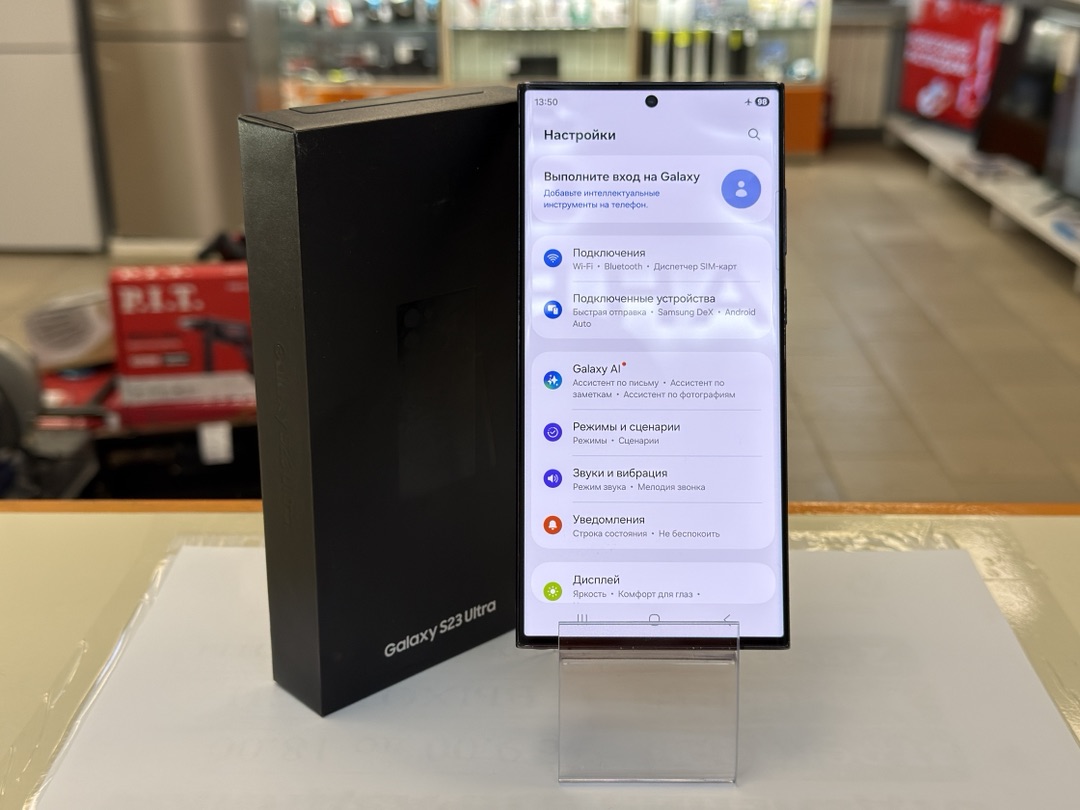 Смартфон Samsung Galaxy S23 Ultra 256Gb