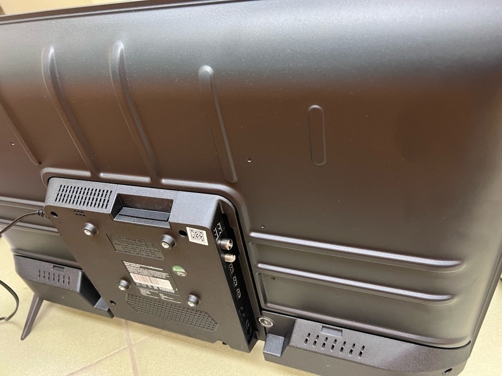 LED Телевизор SBER SDX-32H3113