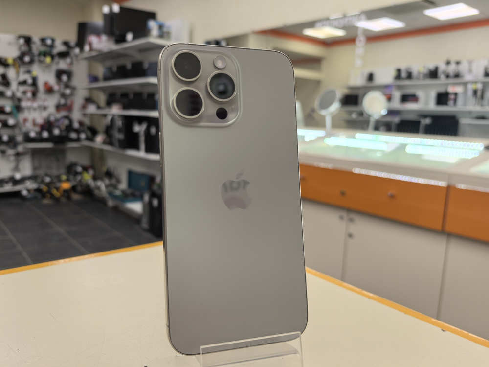 Смартфон Apple iPhone 15 Pro Max 256Gb