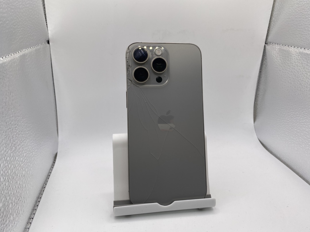 Смартфон Apple iPhone 15 Pro Max 256Gb