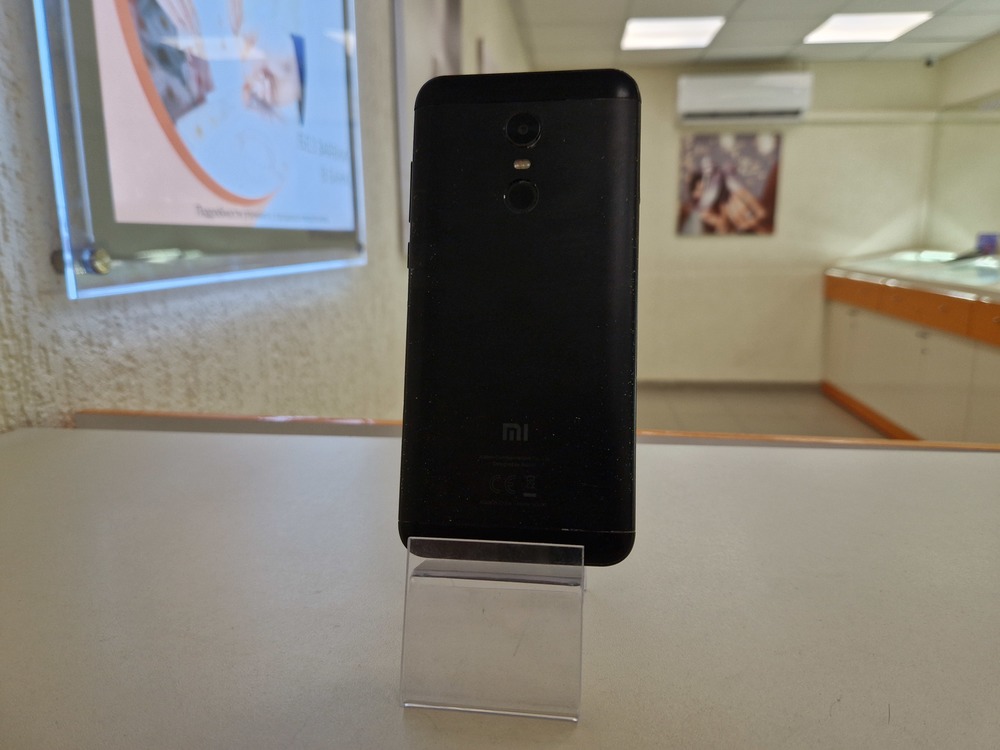 Смартфон Xiaomi 5 Plus 3/32Gb