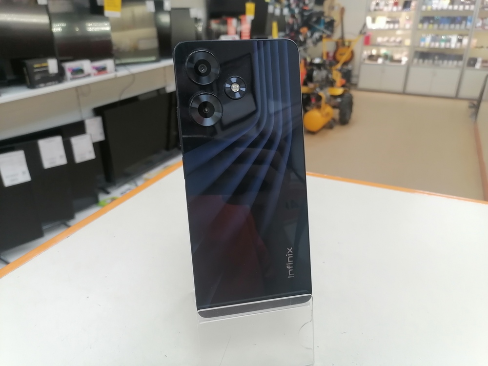 Смартфон Infinix HOT 30 8/128