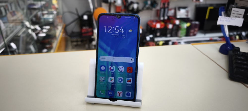 Смартфон Honor 10i 4/128