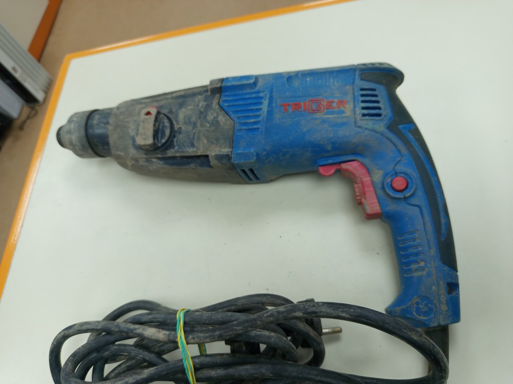 Перфоратор TRIGGER 20028;