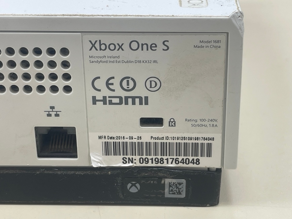 Игровая приставка Xbox One S 500Gb