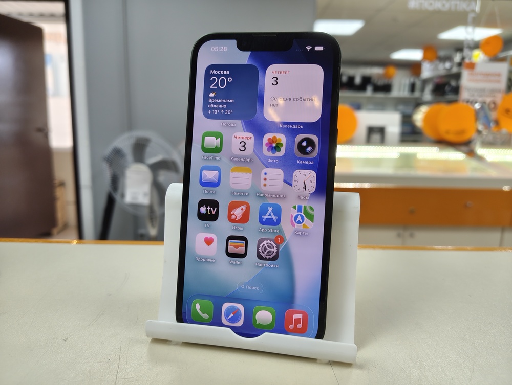 Смартфон Apple iPhone 13 128Gb