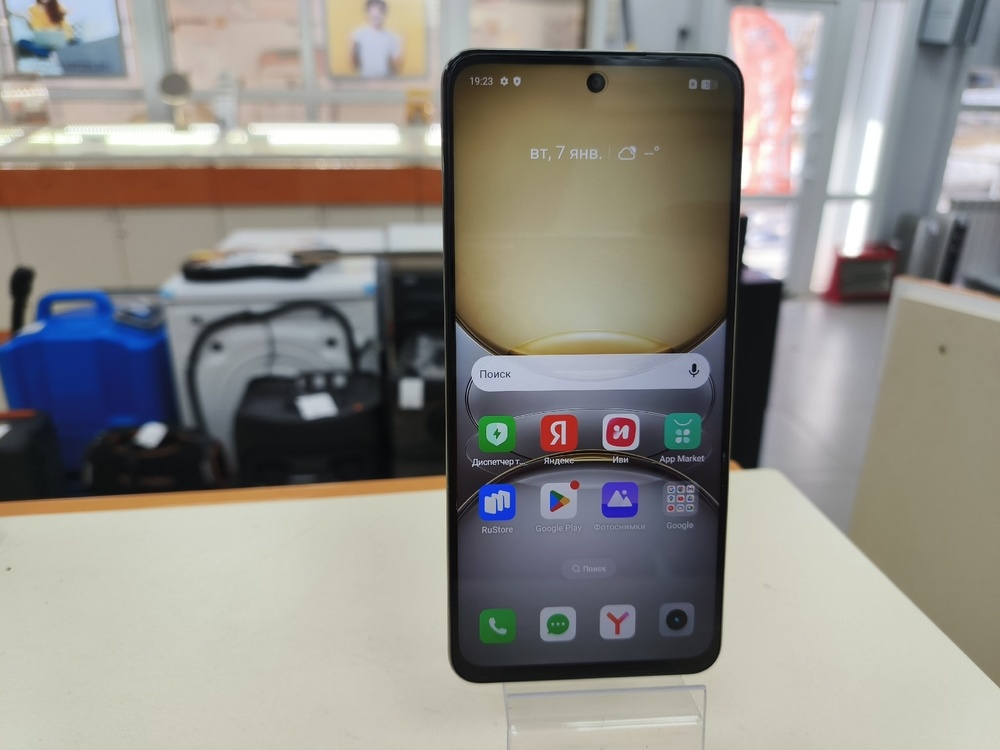 Смартфон Realme C75 8/256