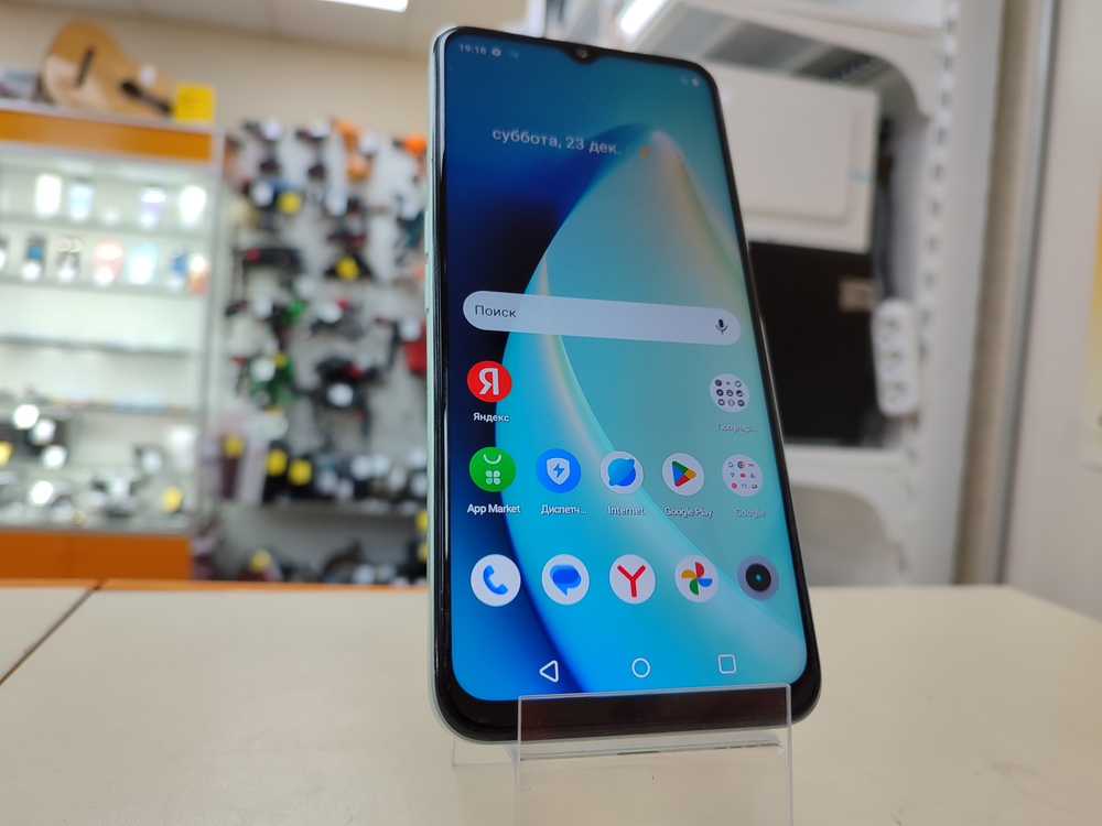 Смартфон Realme C35 4/128