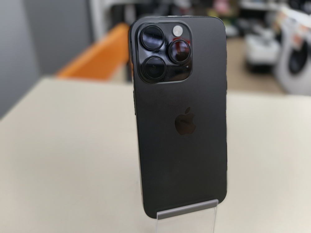 Смартфон Apple Iphone 15 Pro 256Gb