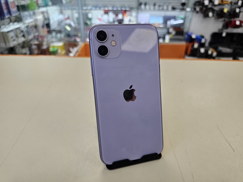 Смартфон Apple iPhone 11 64Gb
