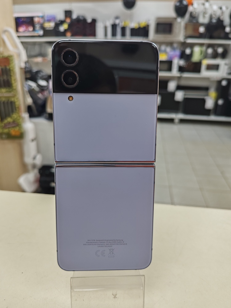 Смартфон Samsung Galaxy Z Flip 4 8/256