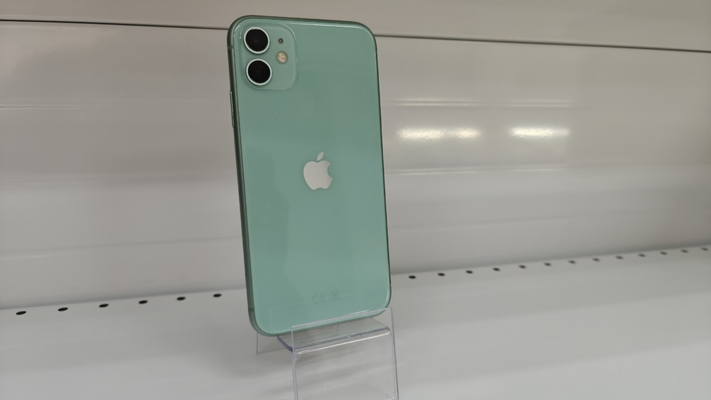 Смартфон Apple iPhone 11 64Gb