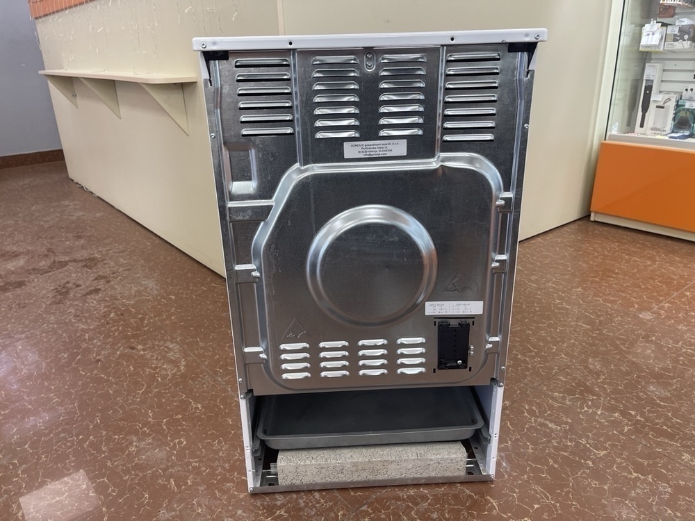 Электрическая плита Gorenje GEC5C40WC