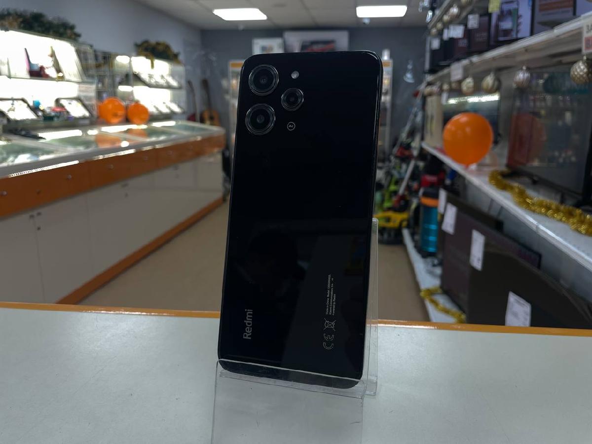 Смартфон Xiaomi Redmi 12 4/128