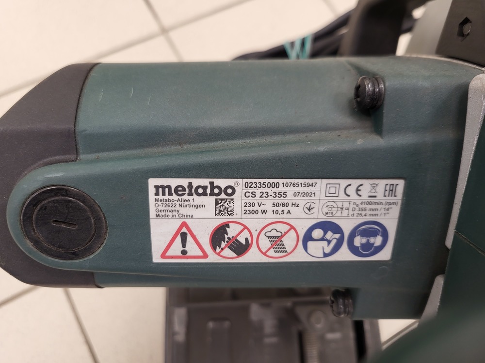 Торцовочная пила Metabo CS23-355