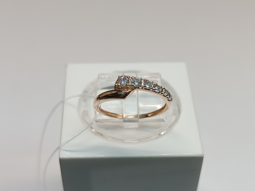 КОЛЬЦО С КАМНЯМИ (Au 585)