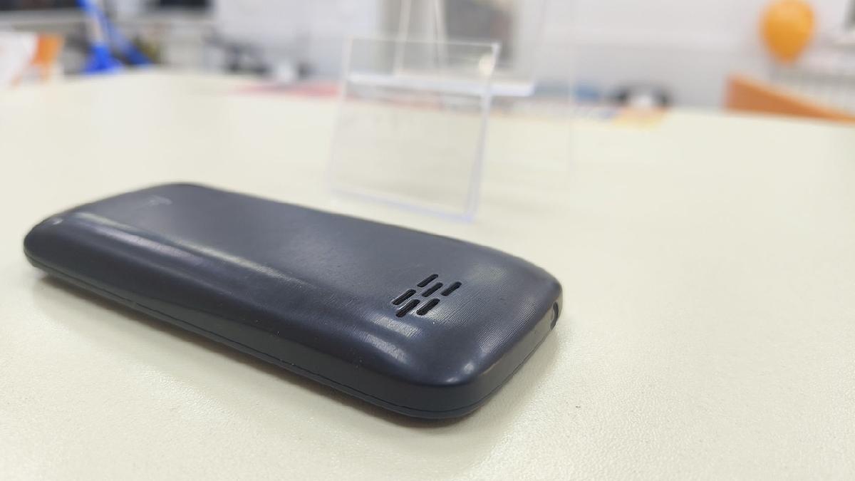 Мобильный телефон F+ B241