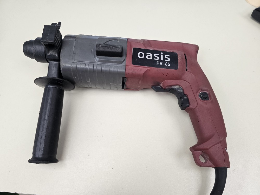 Перфоратор Oasis PR-65