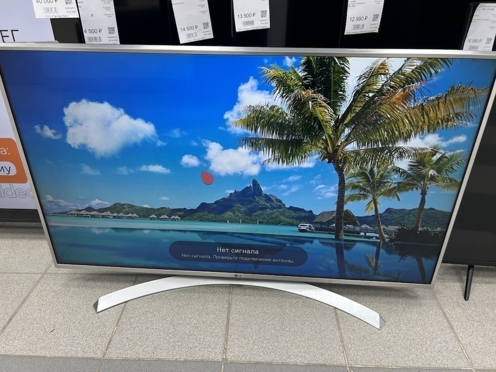 LED Телевизор LG 49UJ670V