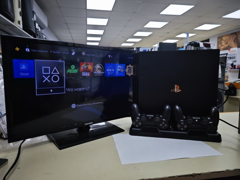 Игровая приставка PlayStation 4 Pro 1Tb