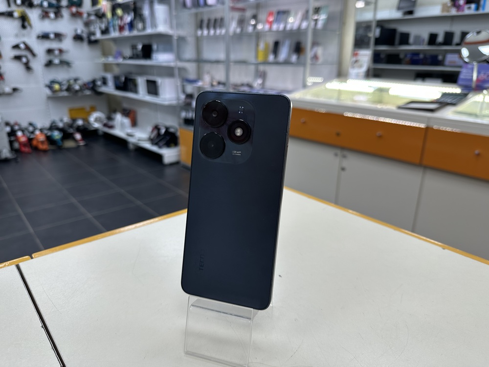 Смартфон Tecno Spark Go 2024 3/64