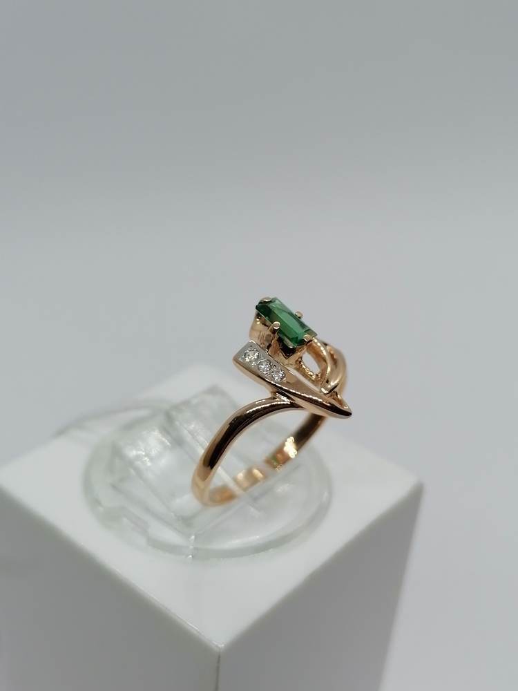 КОЛКМИ585 КОЛЬЦО С КАМНЯМИ (Au 585)