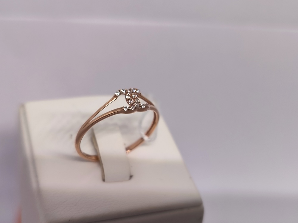 КОЛЬЦО С КАМНЯМИ (Au 585)