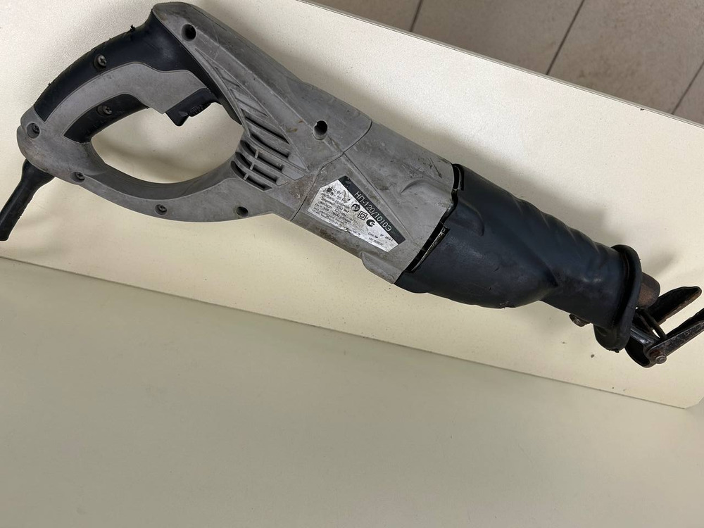 Сабельная пила Интерскол НП-120/1010/Э