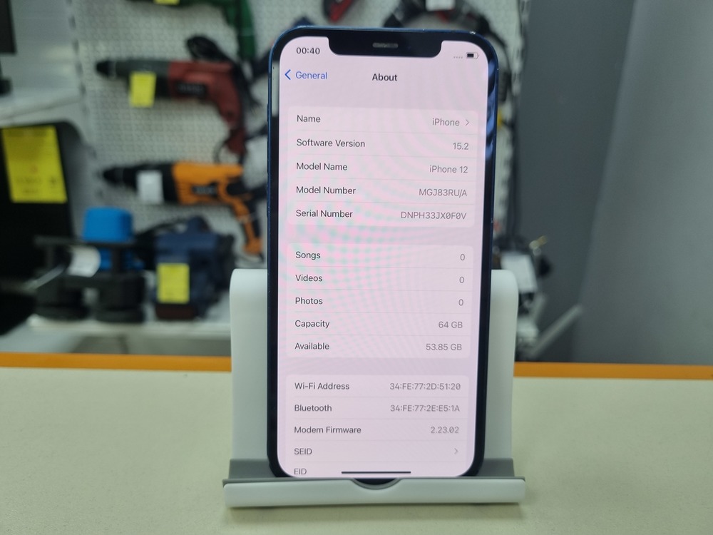 Смартфон Apple iPhone 12 64Gb