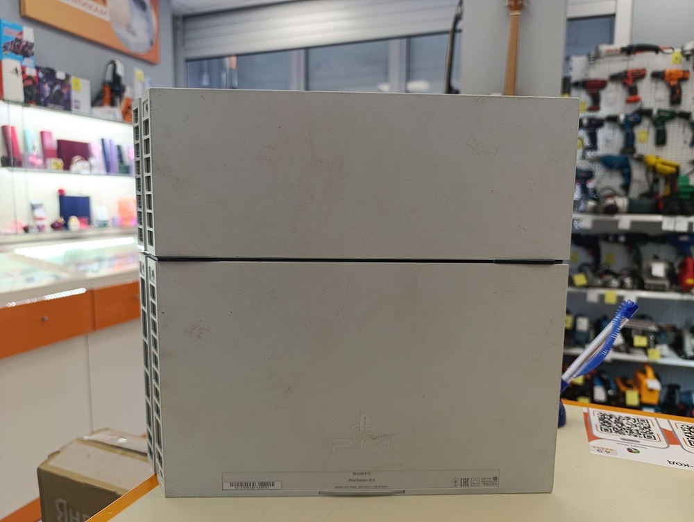 Игровая приставка PlayStation 4 FAT 500GB