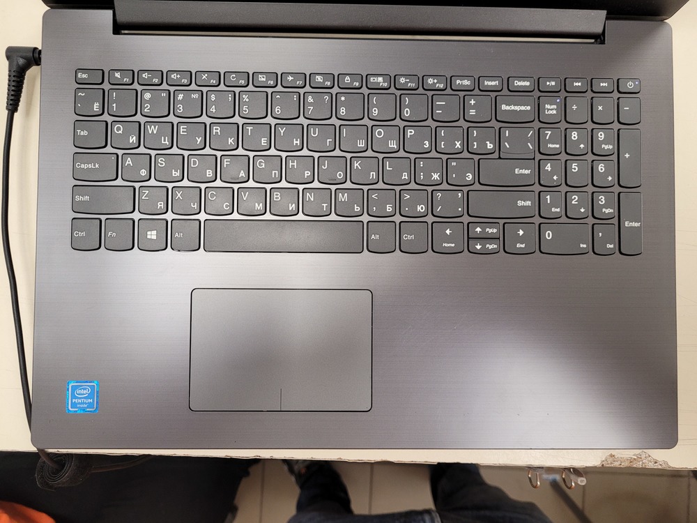 Ноутбук Lenovo idealpad 320; Pentium N4200, HD Graphics, 4 Гб, Нет, 500 Гб
